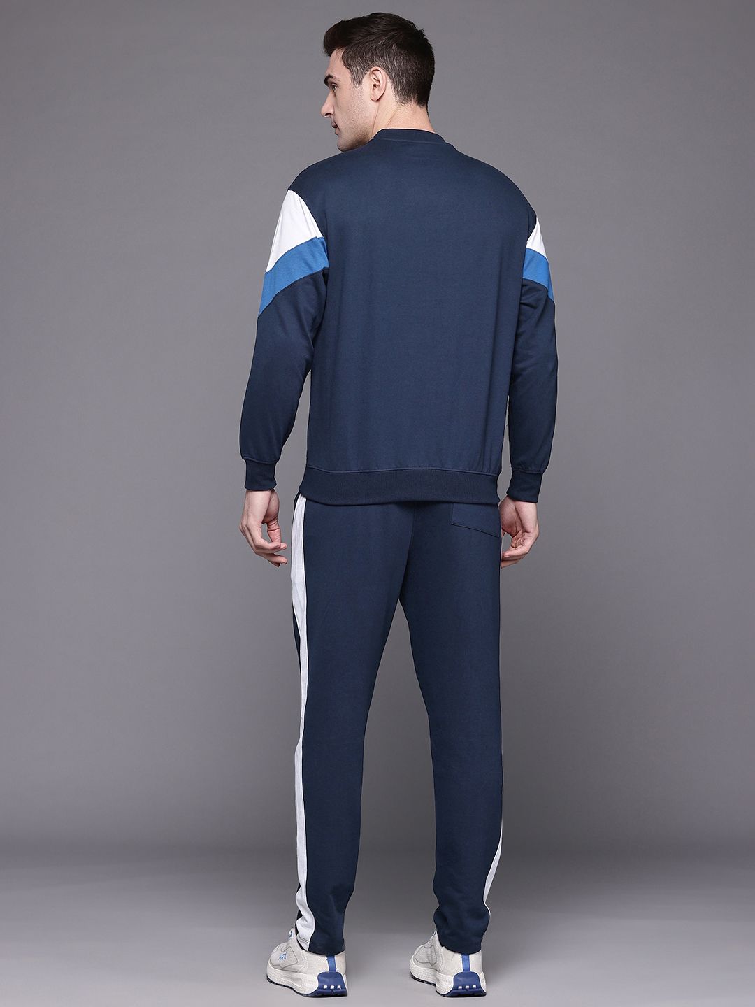 HRX by Hrithik Roshan Typography Printed Lifestyle Tracksuit