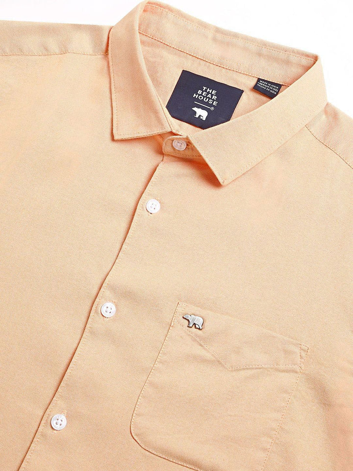 THE BEAR HOUSE Men Solid Slim Fit Casual Shirt