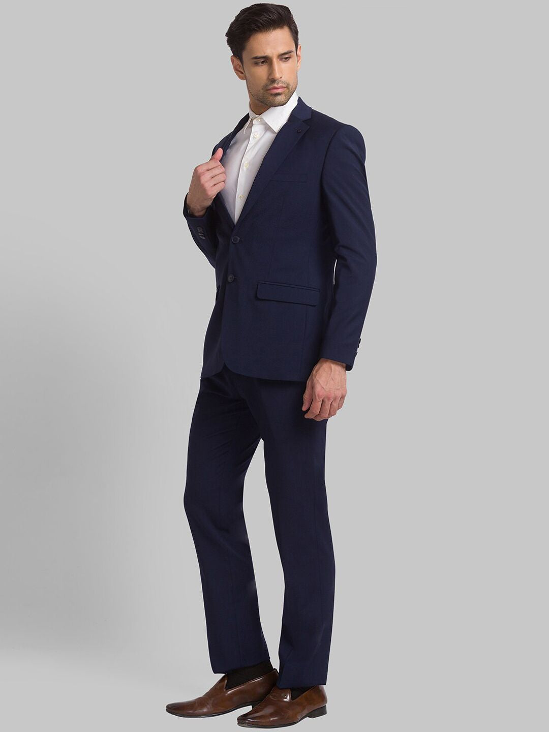 Raymond Men Single Breasted Two Piece Formal Suit