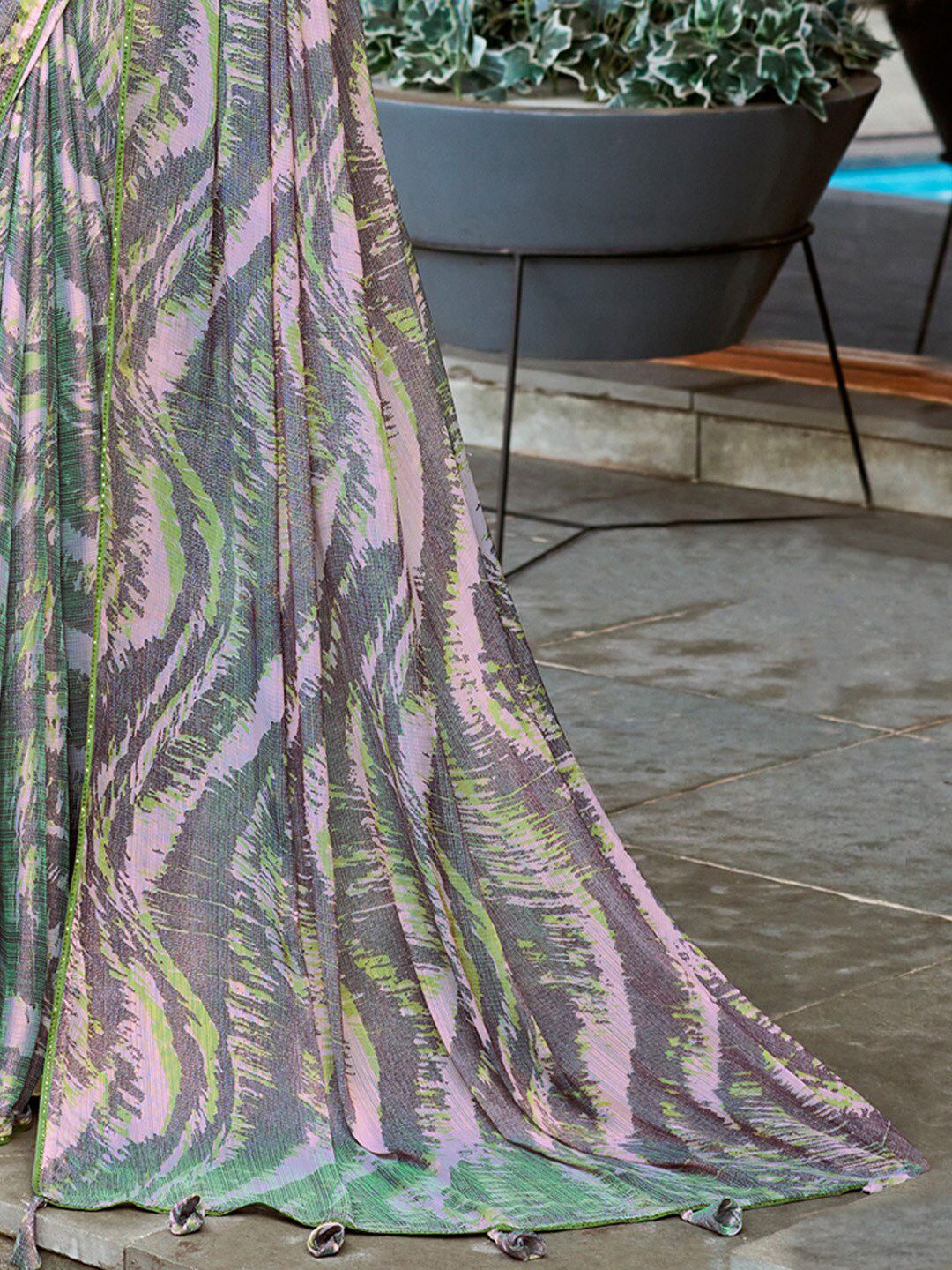 Saree mall Poly Chiffon Bagru Sarees