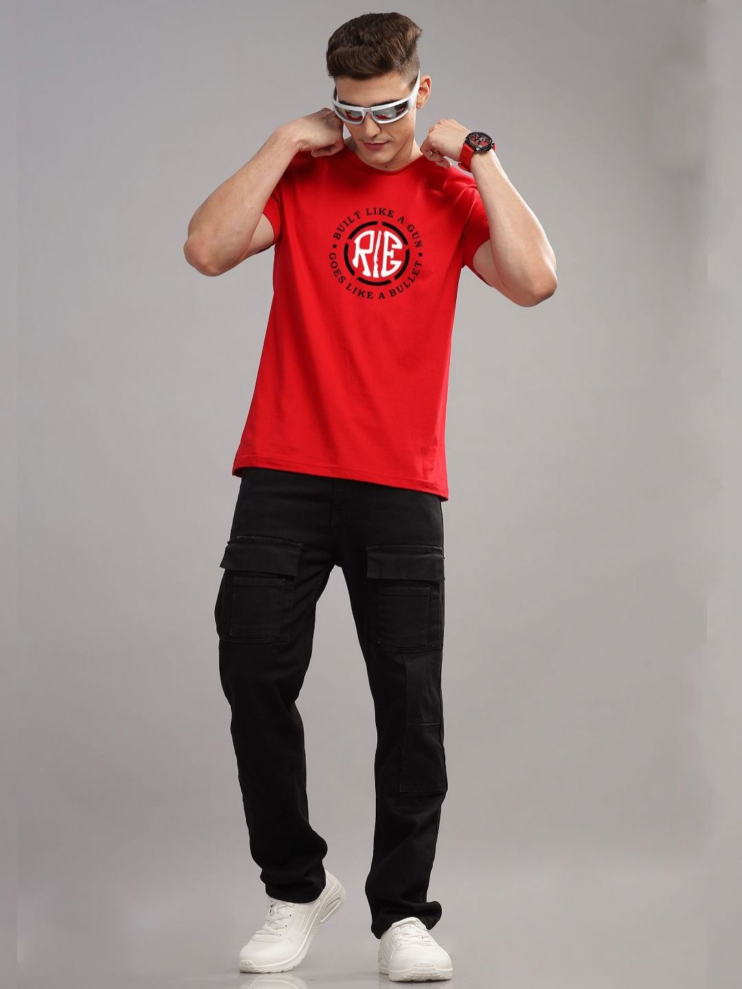 ADRO Men Typography Printed Applique T-shirt