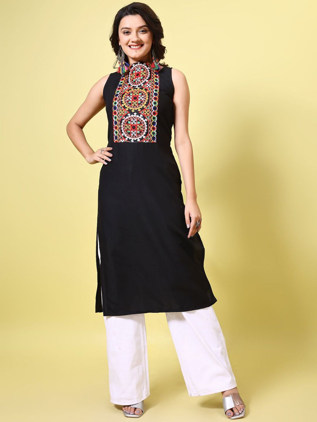 KALINI Ethnic Motifs Embroidered Tie-up Neck Mirror Work Straight Kurta