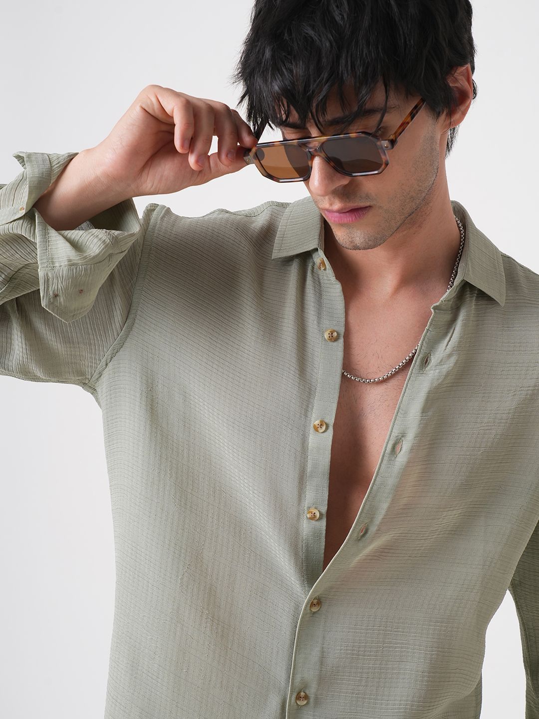 VASTRADO Men Classic Spread Collar Textured Slim Fit Casual Shirt
