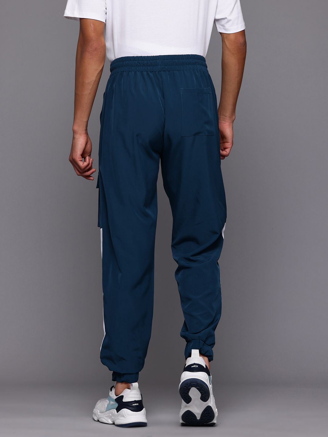 HRX by Hrithik Roshan Men Mid-Rise Regular Fit Running Joggers