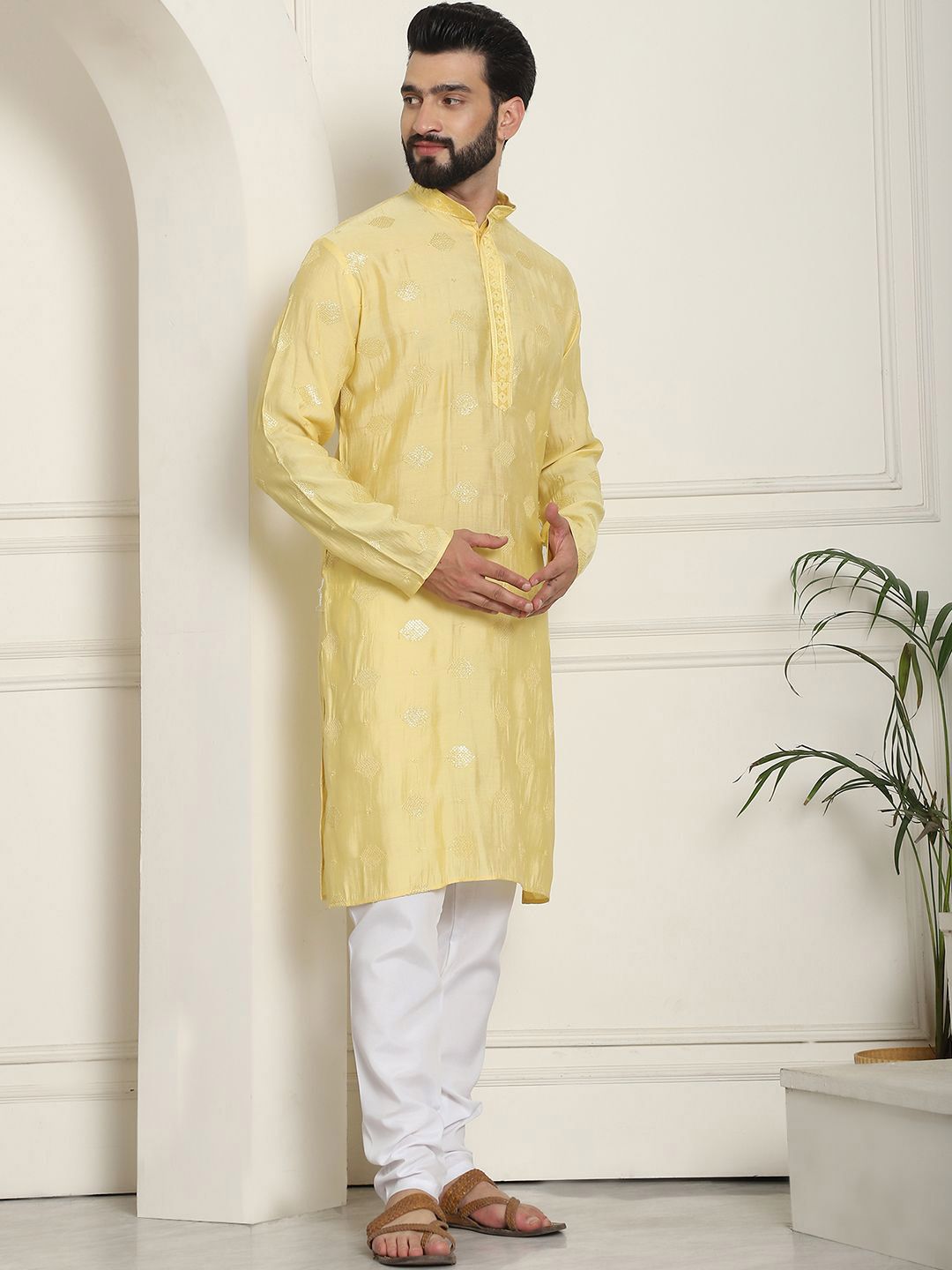 SOJANYA Kurta Lurus Sutera Kapas Sulam Geometrik Dengan Churidar