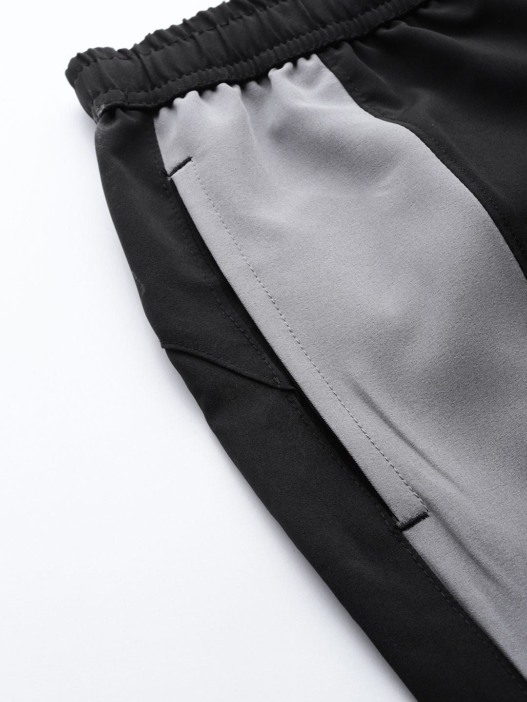 HRX by Hrithik Roshan Men Colourblocked Shorts