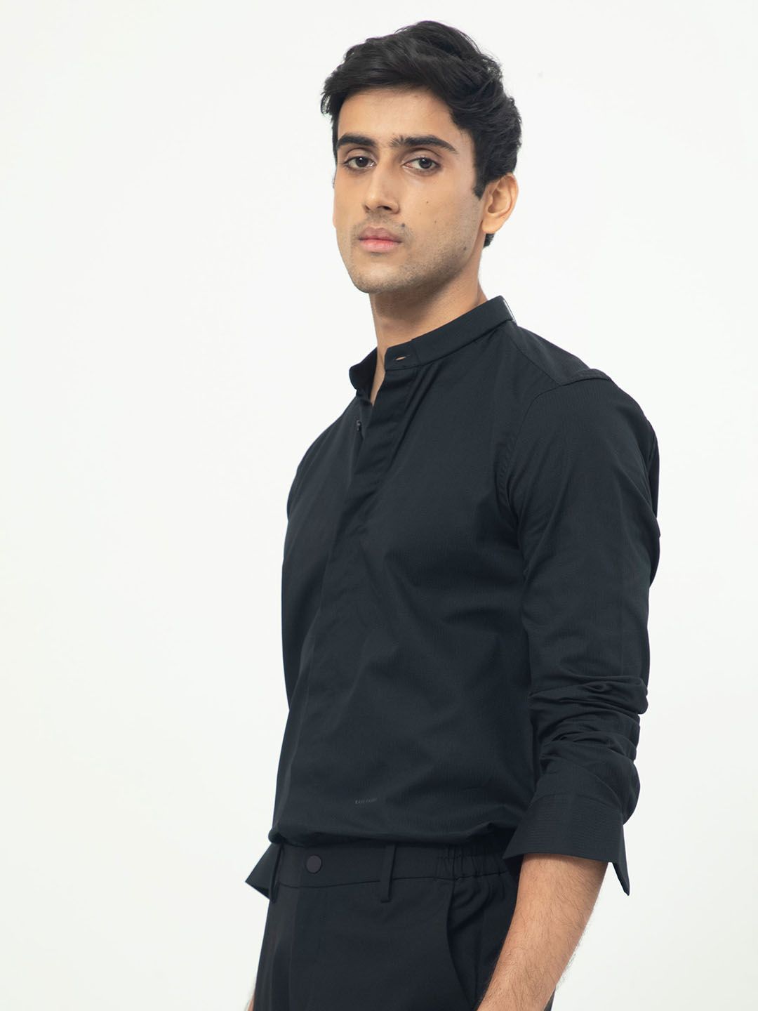 RARE RABBIT Men Rains Slim Fit Mandarin Collar Cotton Shirt