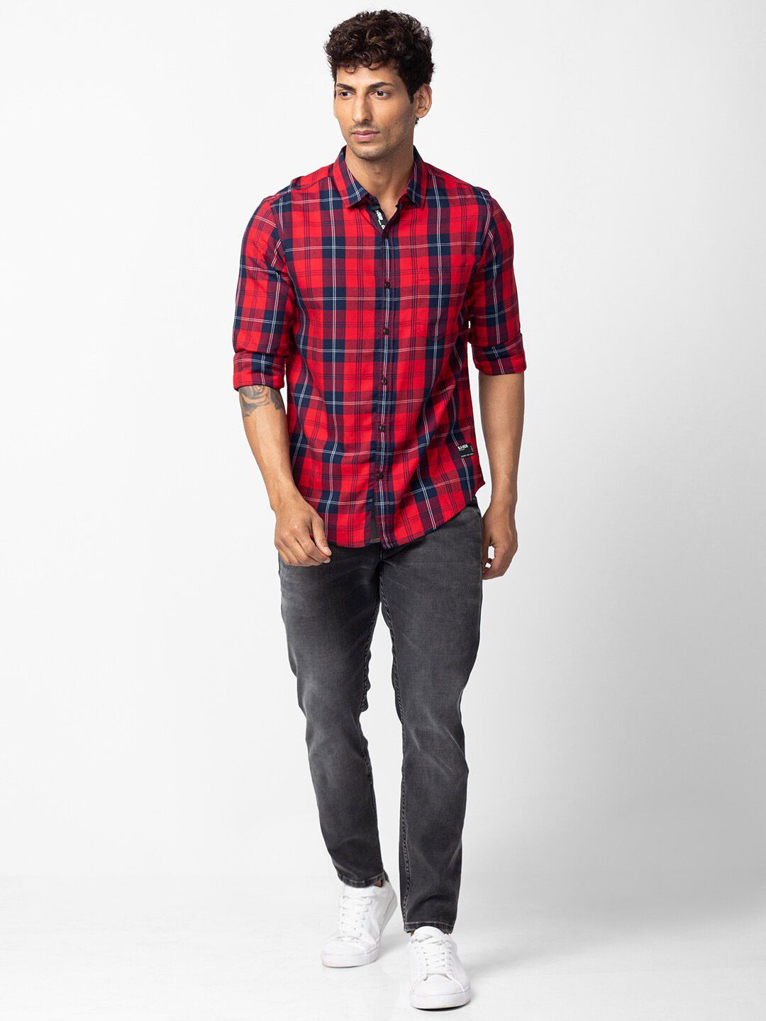 SPYKAR Men Classic Slim Fit Tartan Checks Cotton Casual Shirt