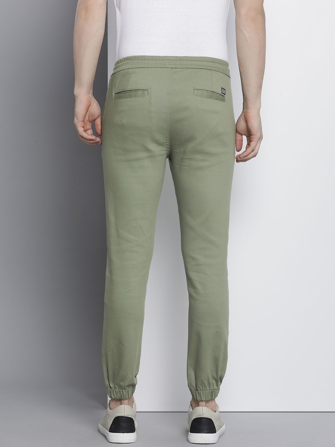 The Indian Garage Co Men Slim Fit Joggers