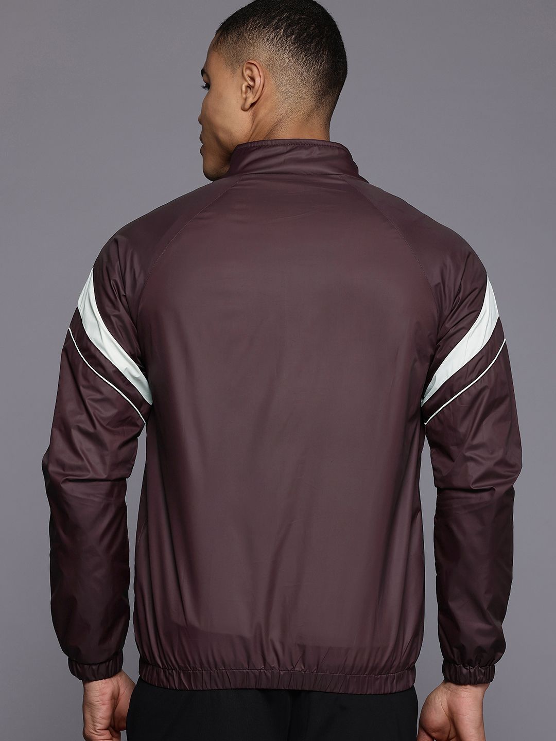 HRX by Hrithik Roshan Mock Collar Tailored Casual Jacket
