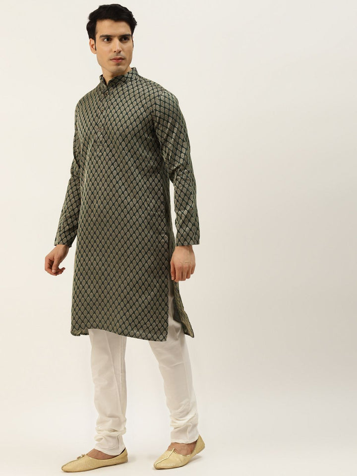 SOJANYA Lelaki Hijau Zaitun & Merah Karat Motif Etnik Jacquard Kurta Lurus dengan Churidar