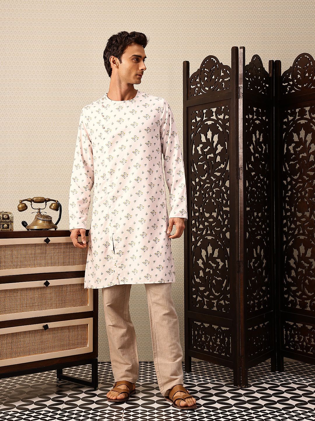 House of Pataudi Floral Printed Rozana Kurta
