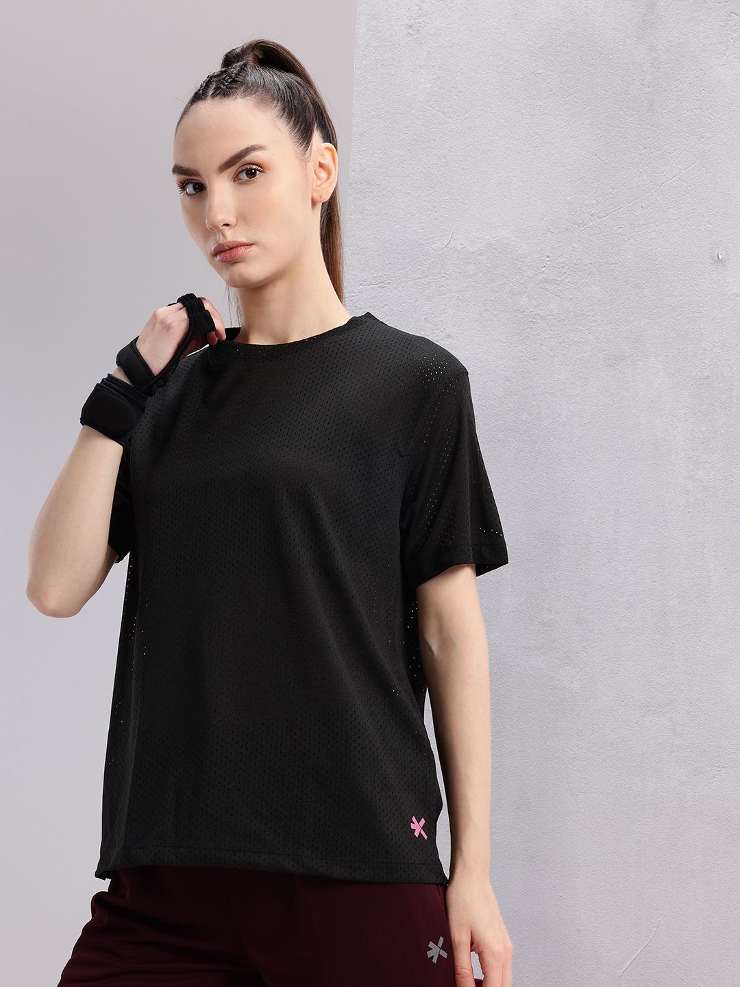 HRX by Hrithik Roshan Women Perforated Rapid-Dry Training T-shirt
