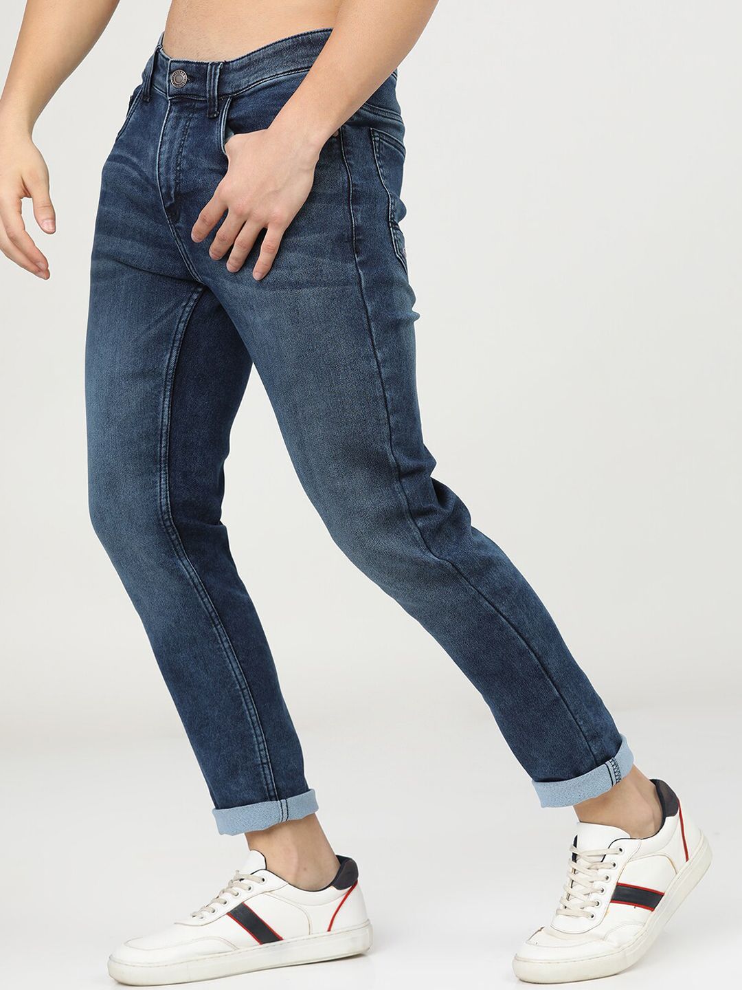 HIGHLANDER Men Blue Tapered Fit Light Fade Stretchable Jeans