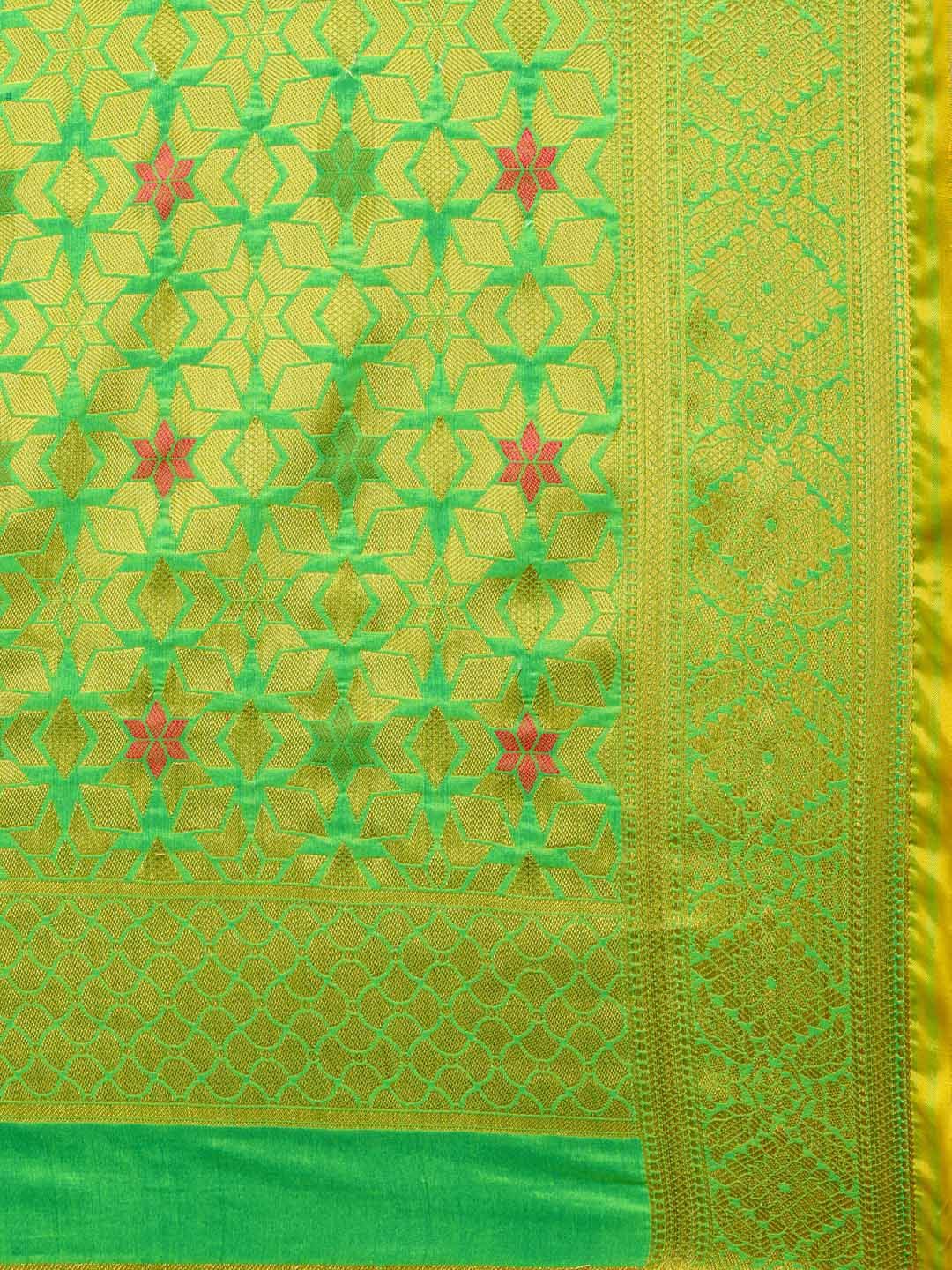 Saree mall Pink Silk Blend Woven Design Kanjeevaram Saree
