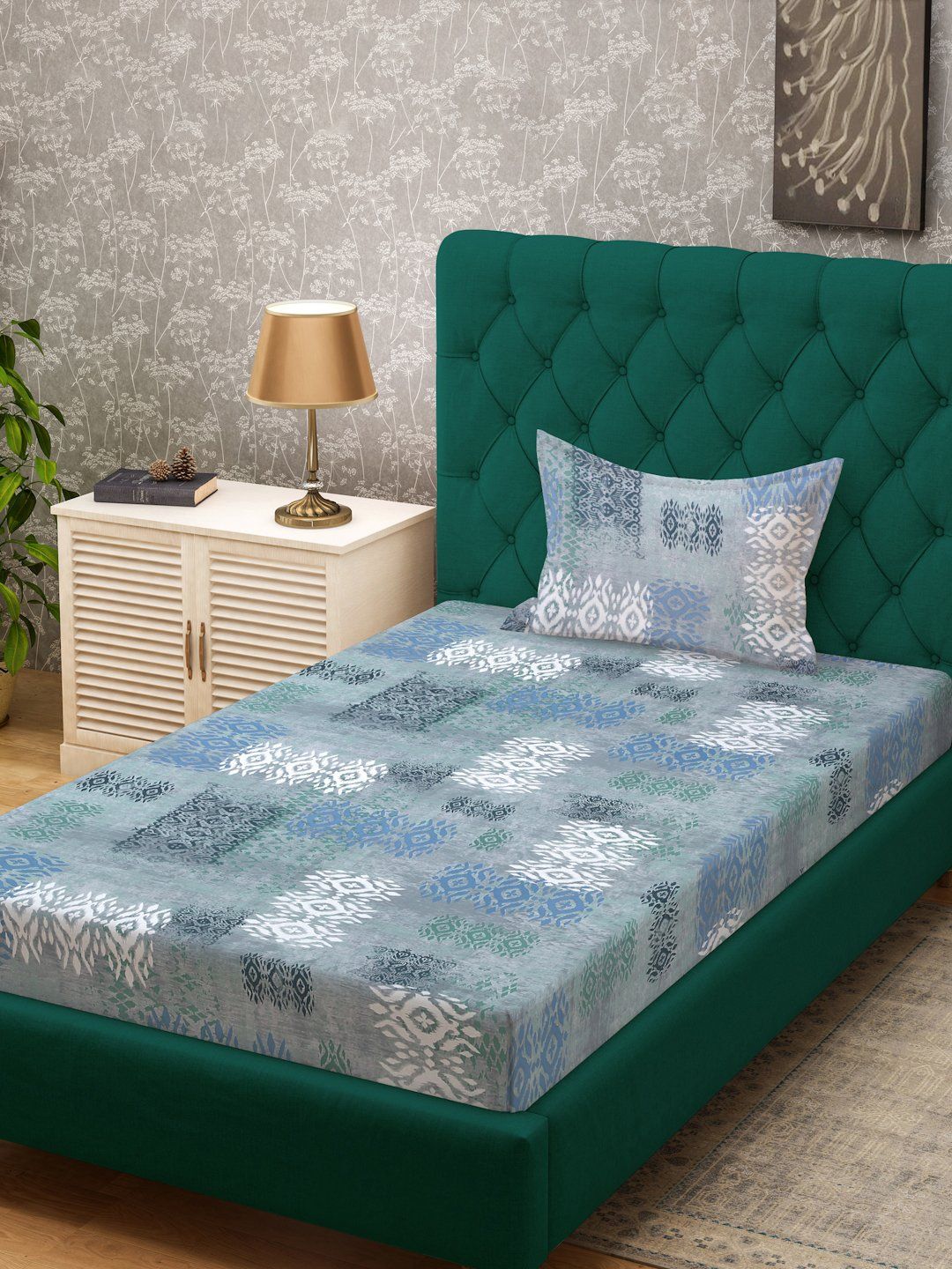 Myntra Elegant Homes Blue & White Geometric 400 TC Single Bedsheet with 1 Pillow Covers