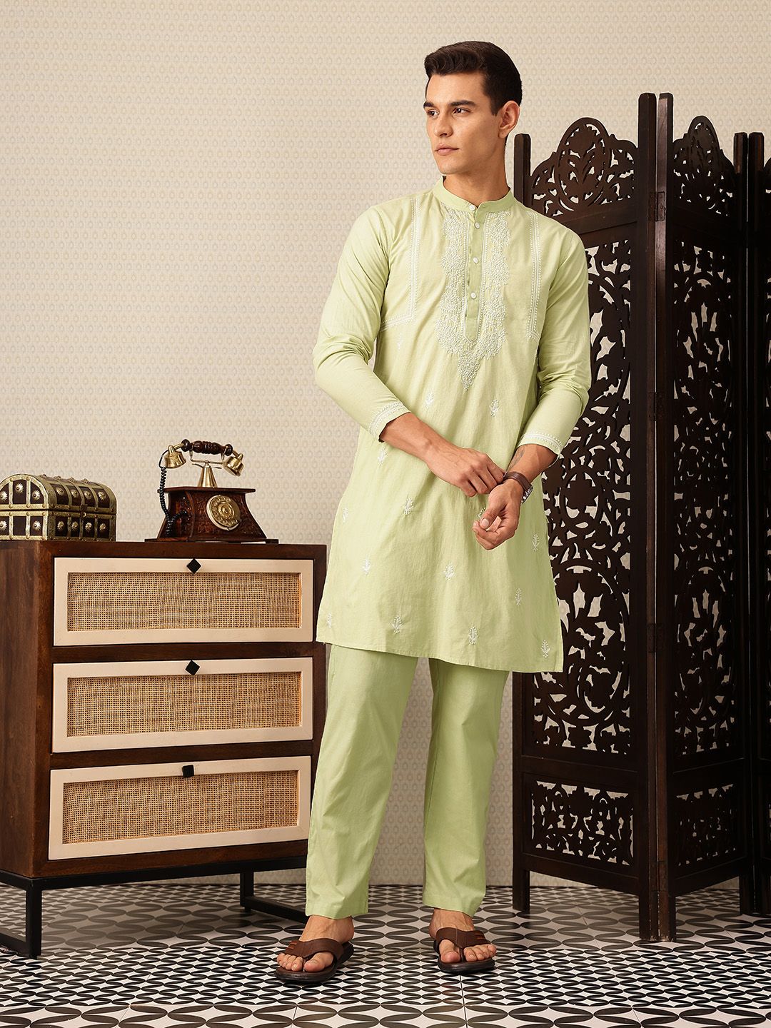 House of Pataudi Hand embroidered chikankari pure cotton Jashn kurta paired with matching pyjama trousers
