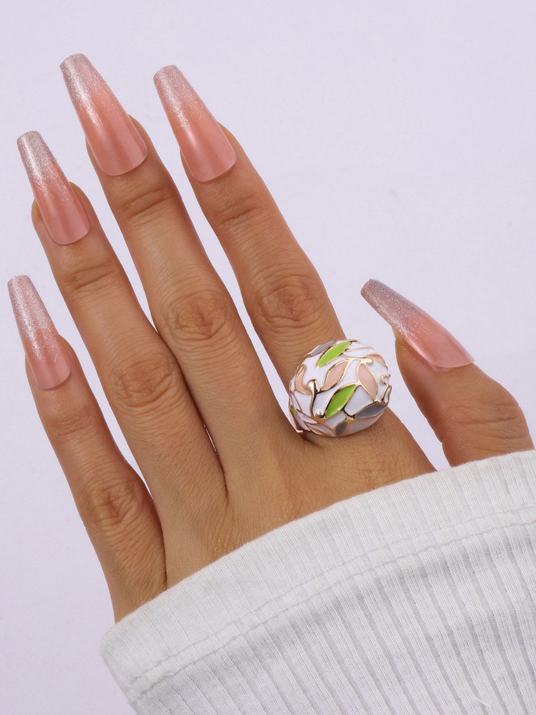 Cincin jari enamel berdaun asin