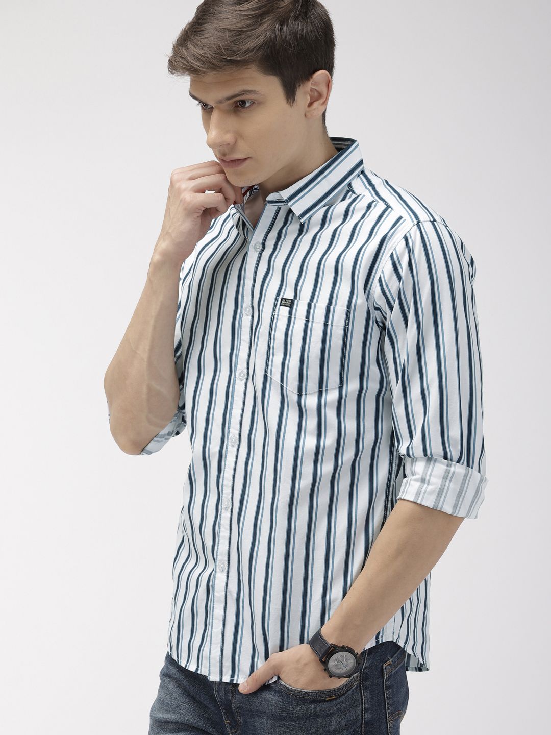 The Indian Garage Co Men White & Teal Blue Slim Fit Striped Casual Shirt