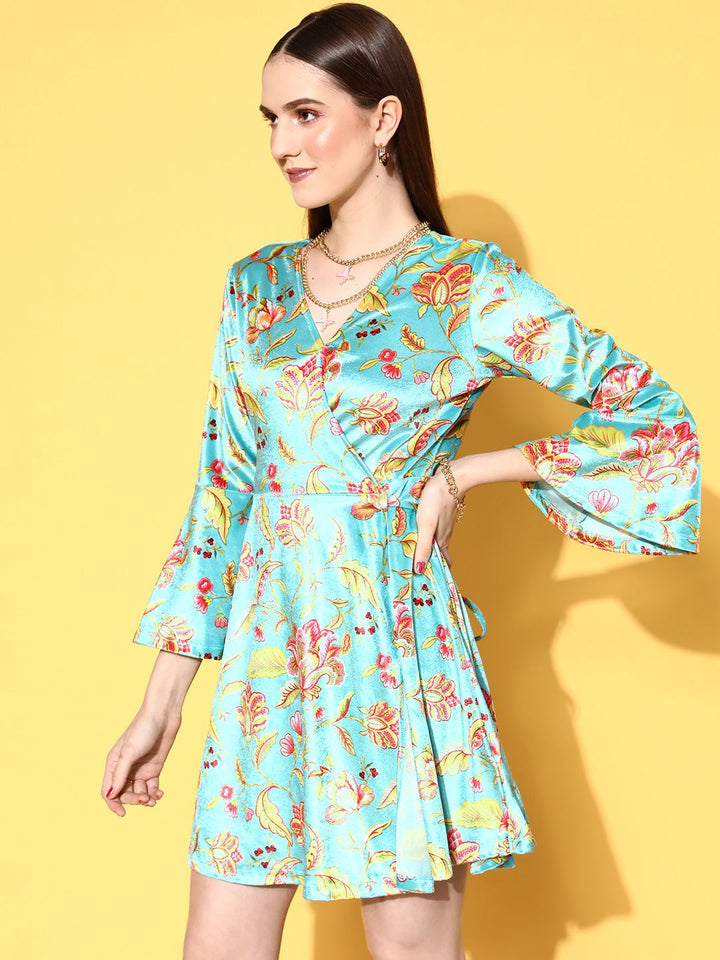 SASSAFRAS Women Stunning Turquoise Blue Floral Wrap It Up Dress