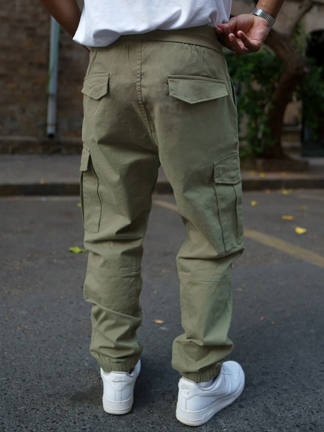 Powerlook Men Mid-Rise Regular Fit Cargos Trousers