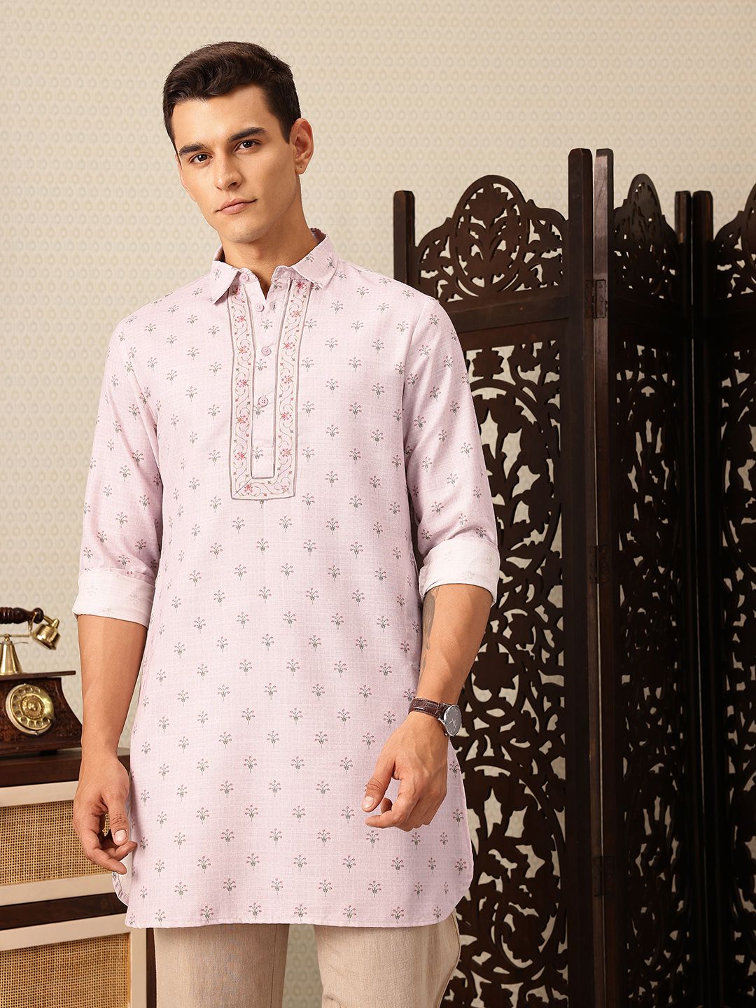 House of Pataudi Floral Printed Rozana Kurta