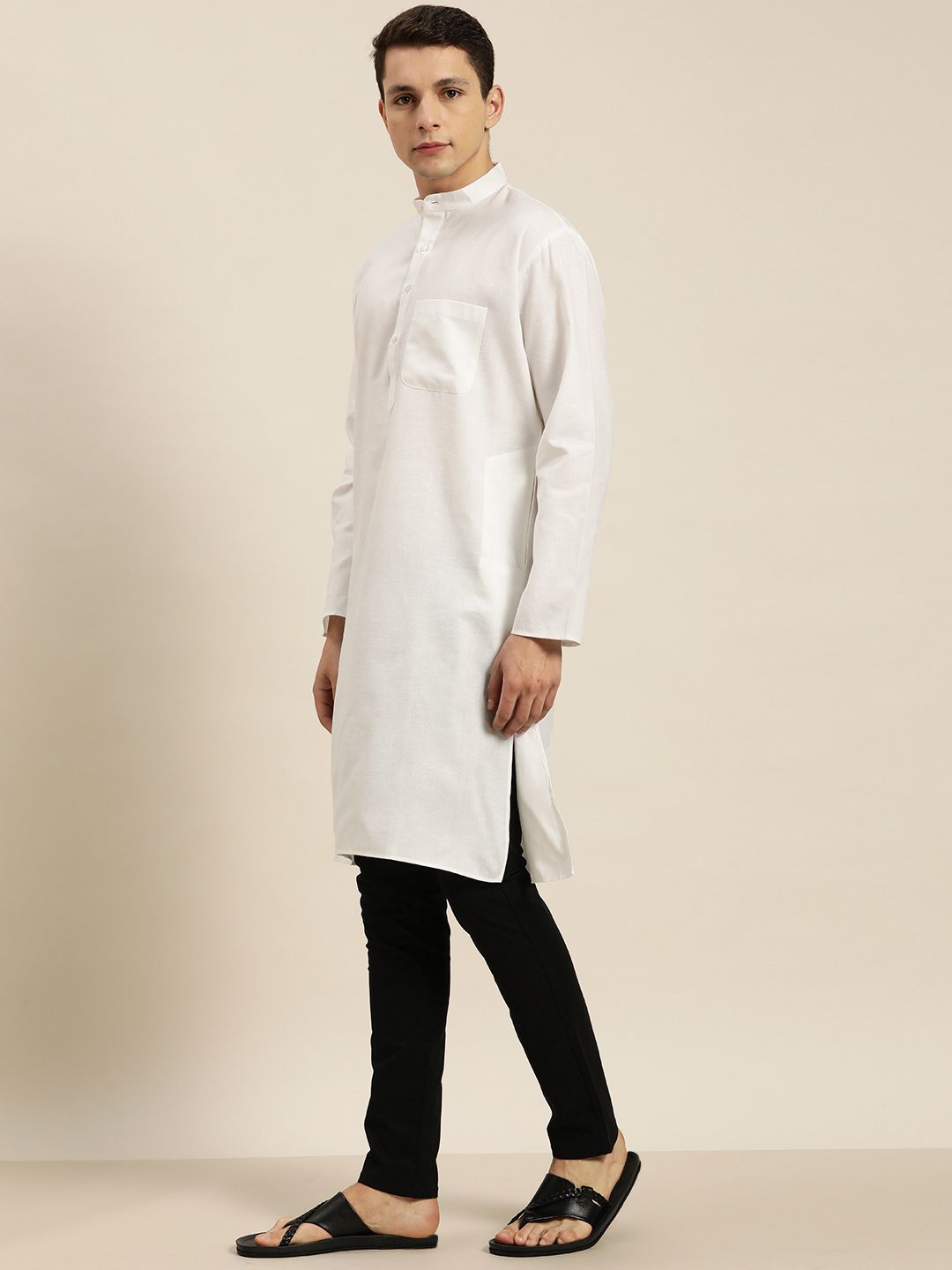 SOJANYA Men White Dobby Straight Kurta