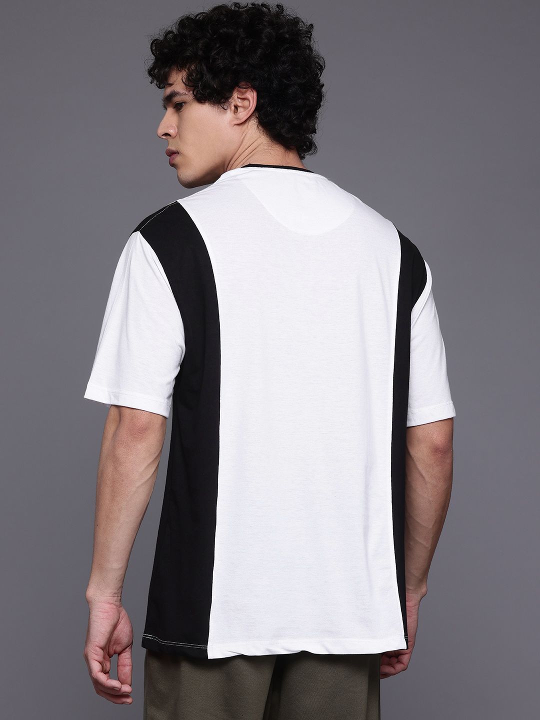 HRX by Hrithik Roshan Colourblocked & Brand Logo Print Lifestyle T-shirt