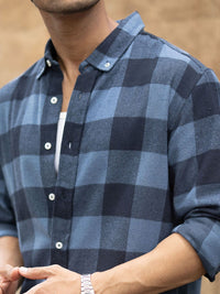 Powerlook Men Buffalo Checked Button-Down Collar Casual Shirt