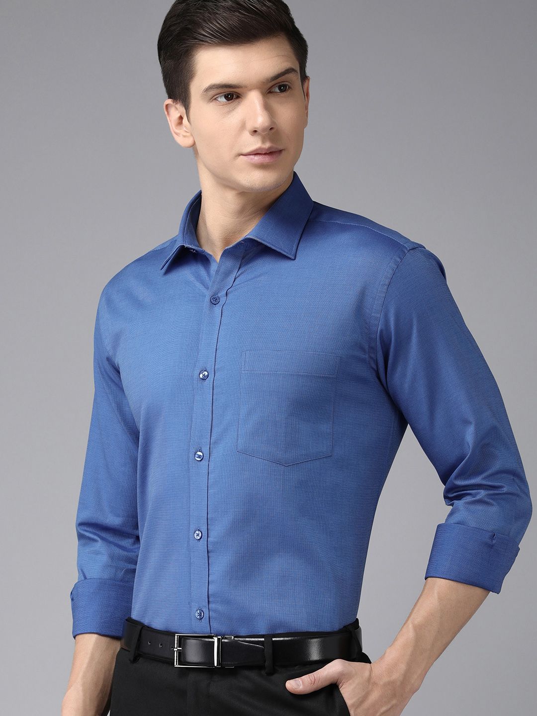 Park Avenue Men Blue Textured Slim Fit Formal Shirt