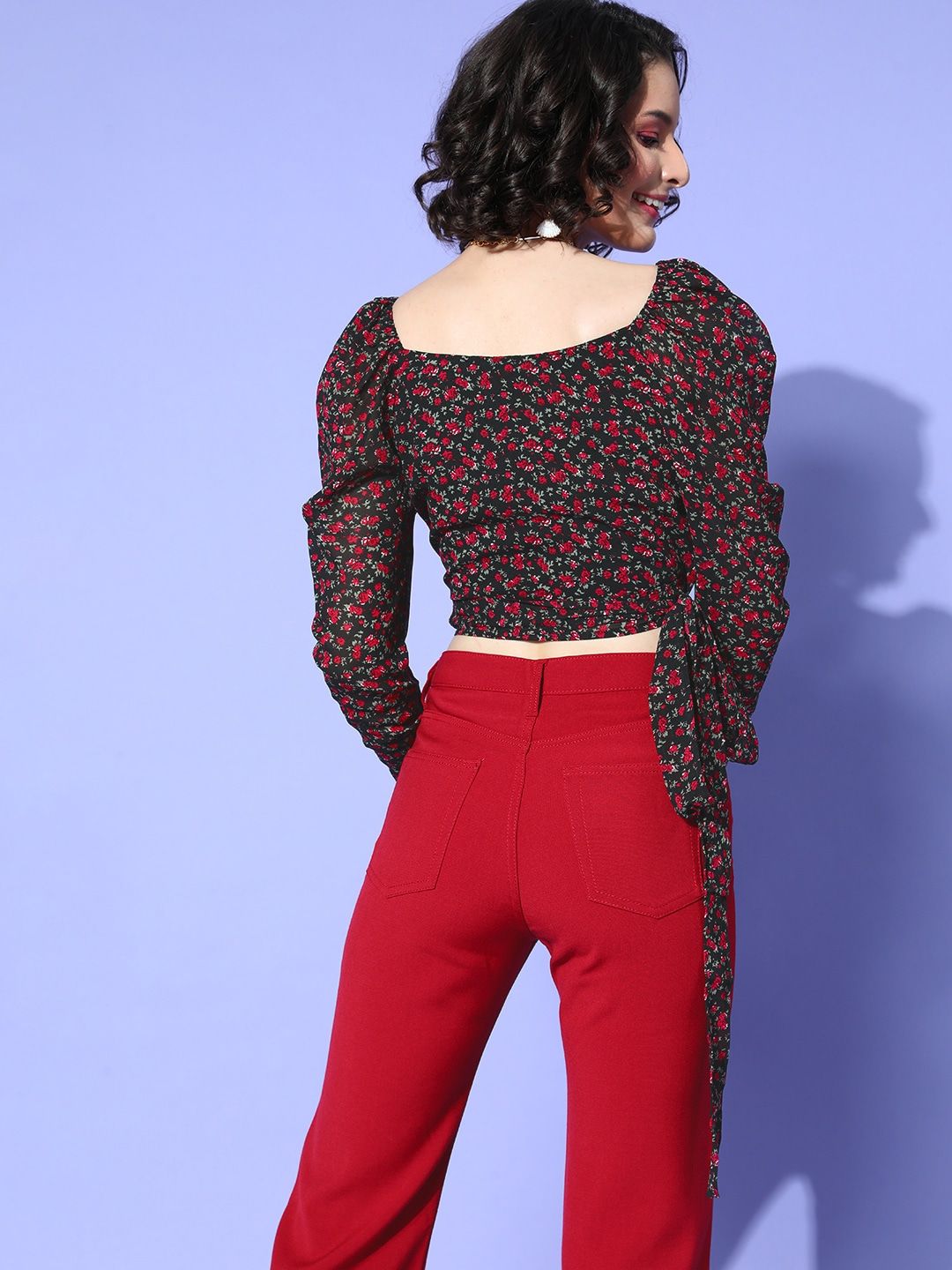 Berrylush Black Floral Print Sweetheart Neck  Wrap Top