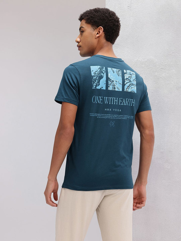 HRX by Hrithik Roshan Graphic & Typography Print Regular Fit Yoga T-shirt
