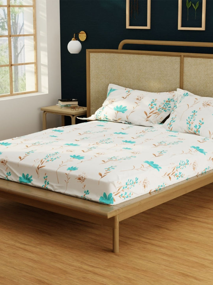 URBAN SPACE White Printed 200 TC Fitted Cotton Double King Bedsheet With 2 Pillow Covers