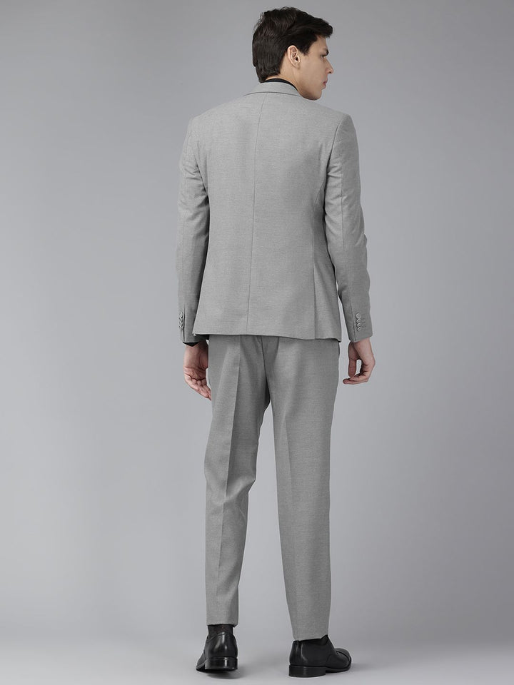 Park Avenue Single Breasted 2-Piece Formal Suit