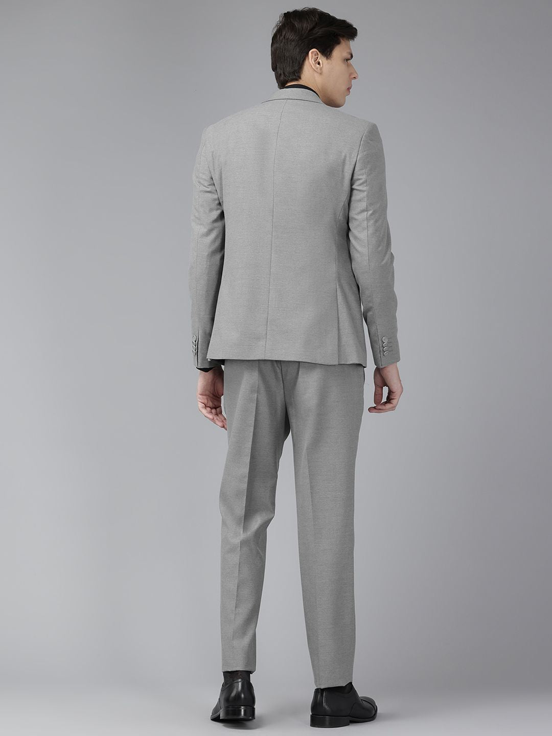 Park Avenue Single Breasted 2-Piece Formal Suit