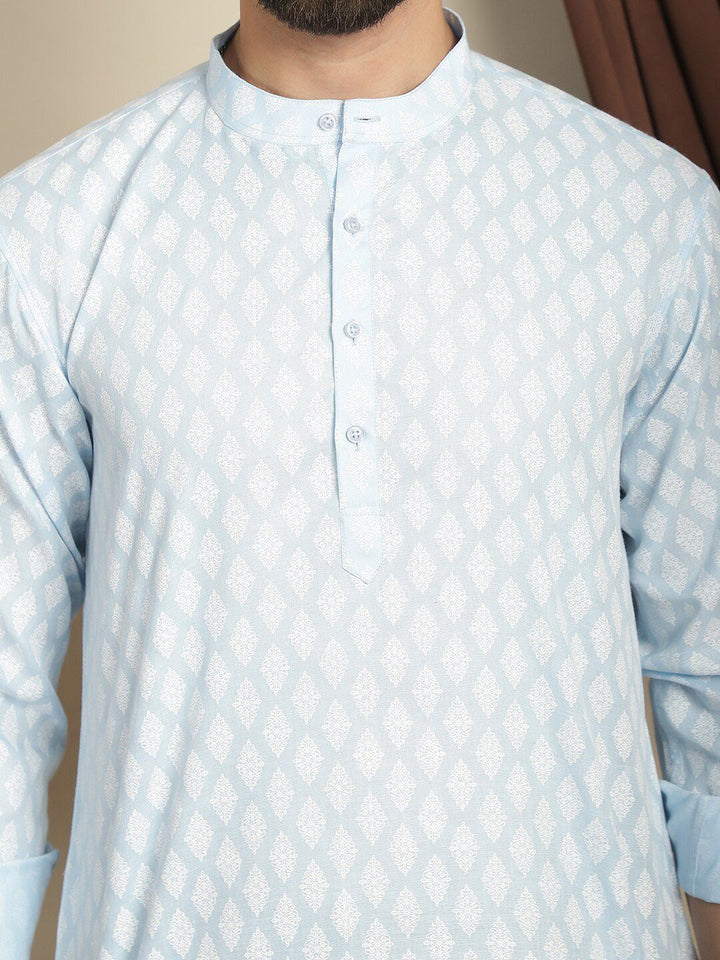 Anouk Geometric Mandarin Collar Long Sleeves Thread Work Kurta