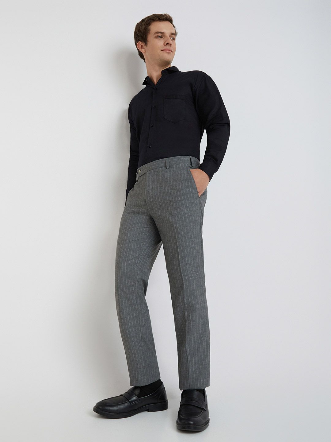 Park Avenue Men Striped Slim Fit Formal Trousers