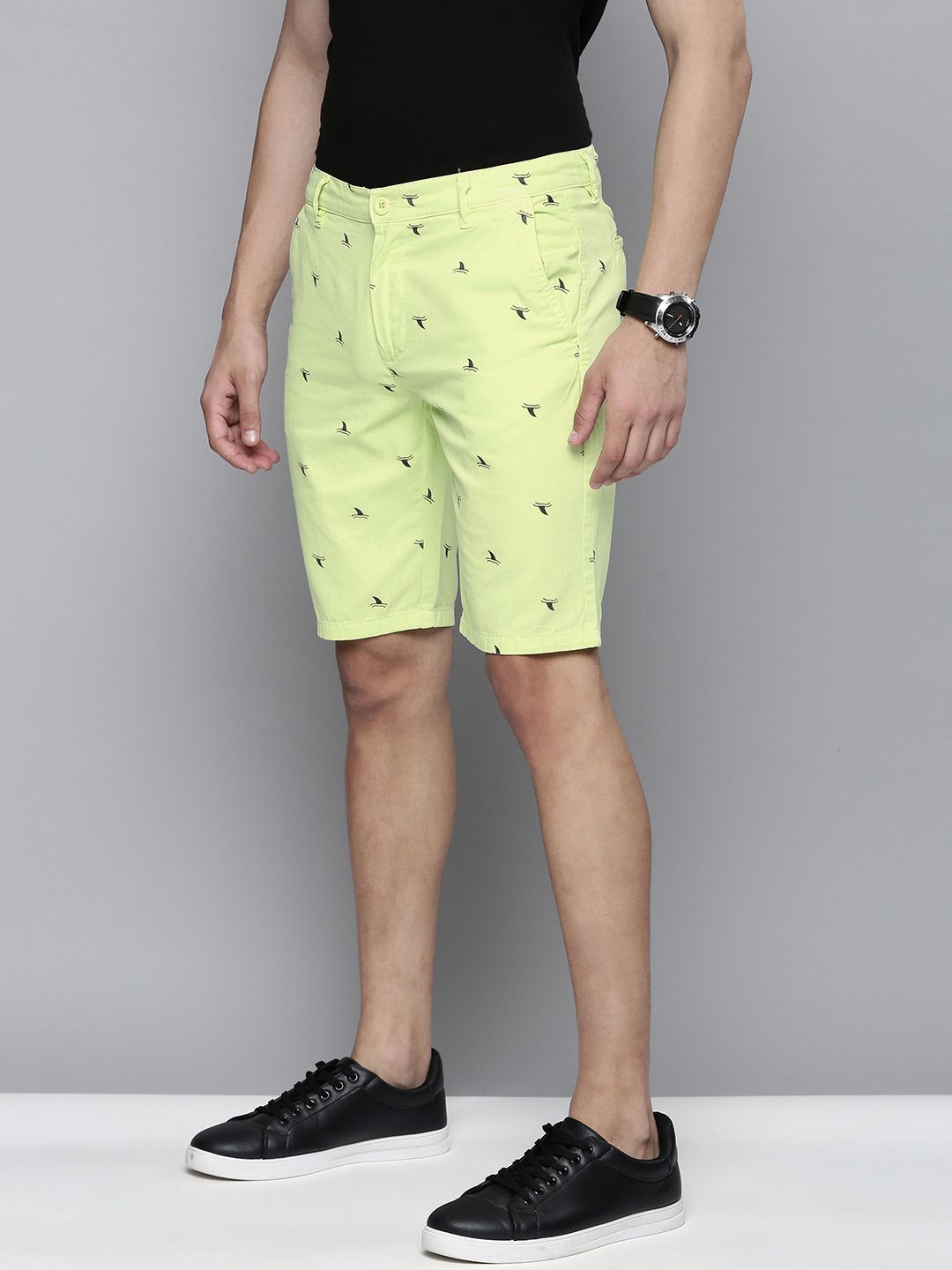 The Indian Garage Co Men Lime Green Printed Slim Fit Chino Shorts