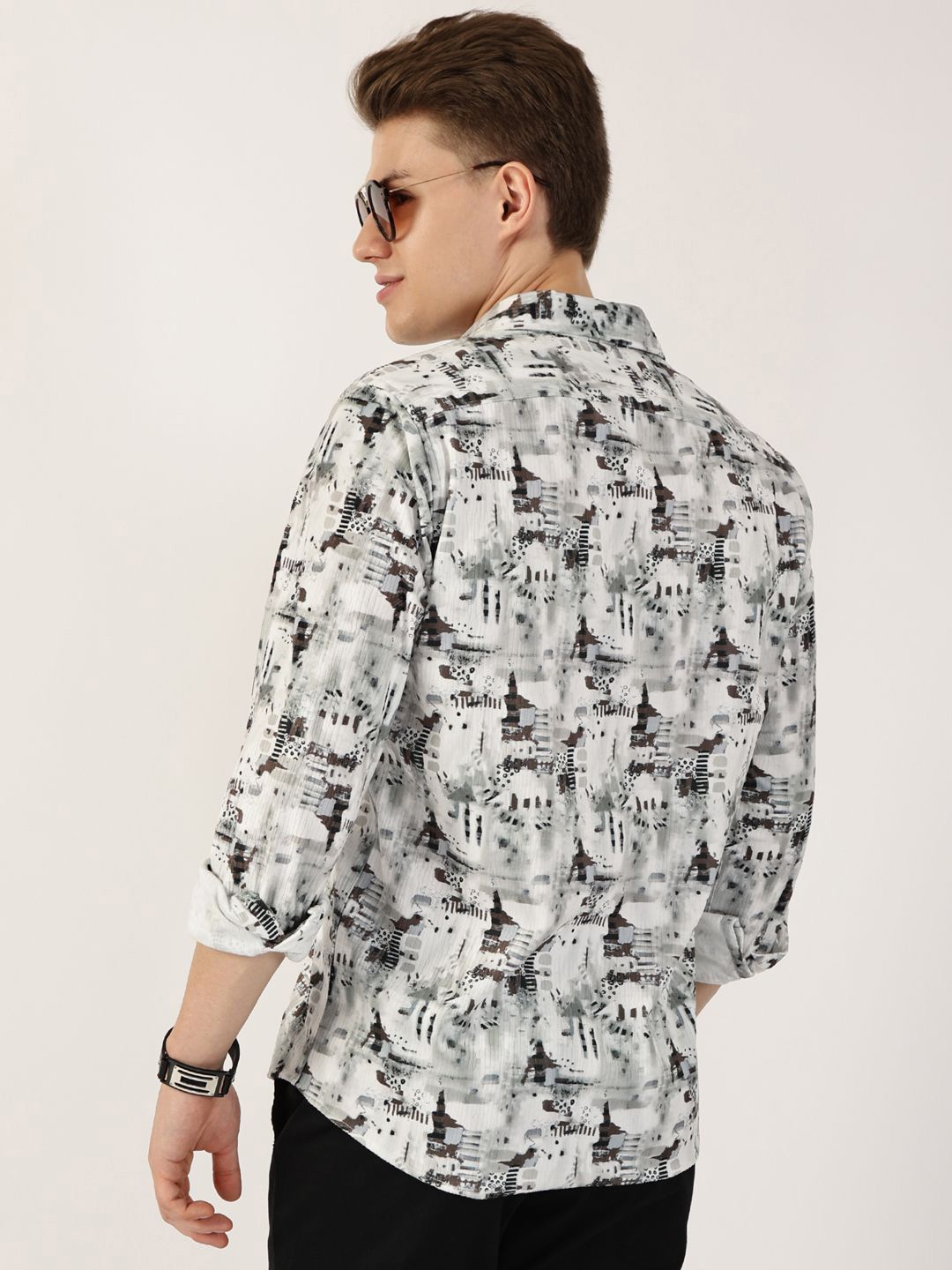 Thomas Scott Men Premium Fit Spread Collar Abstract Printed Cotton Casual Shirt