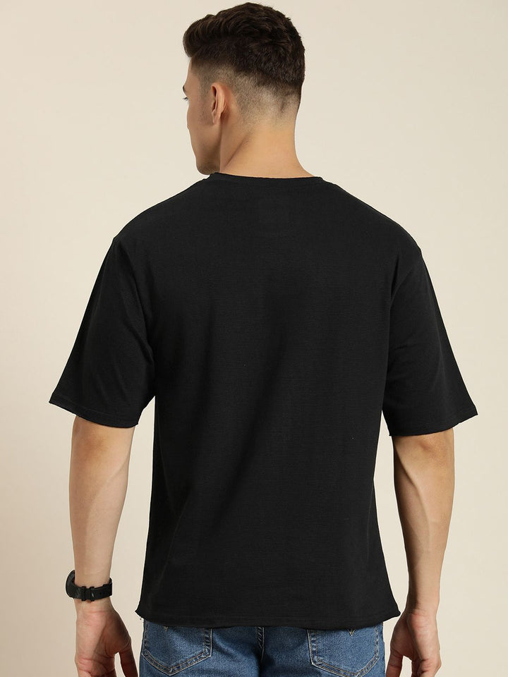 DILLINGER Men Honeycomb Structure Oversized Pocket T-shirt