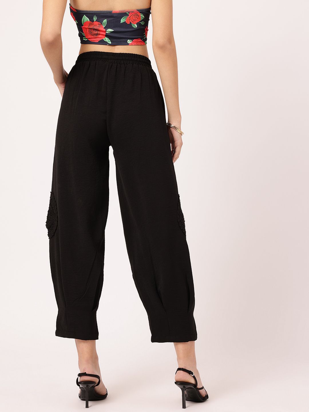 DressBerry Women Patchwork Party Crochet Cropped Crinkled Trousers