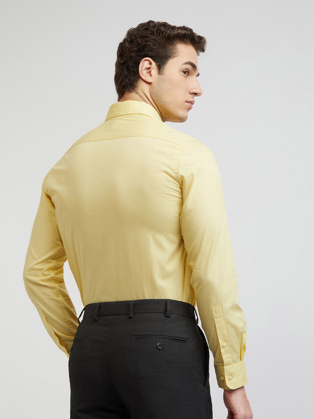 Raymond Solid Slim Fit Pure Cotton Formal Shirt