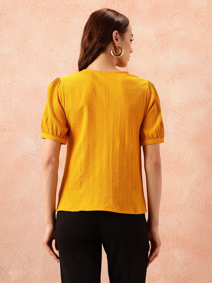 all about you Textured Puff Sleeves Top