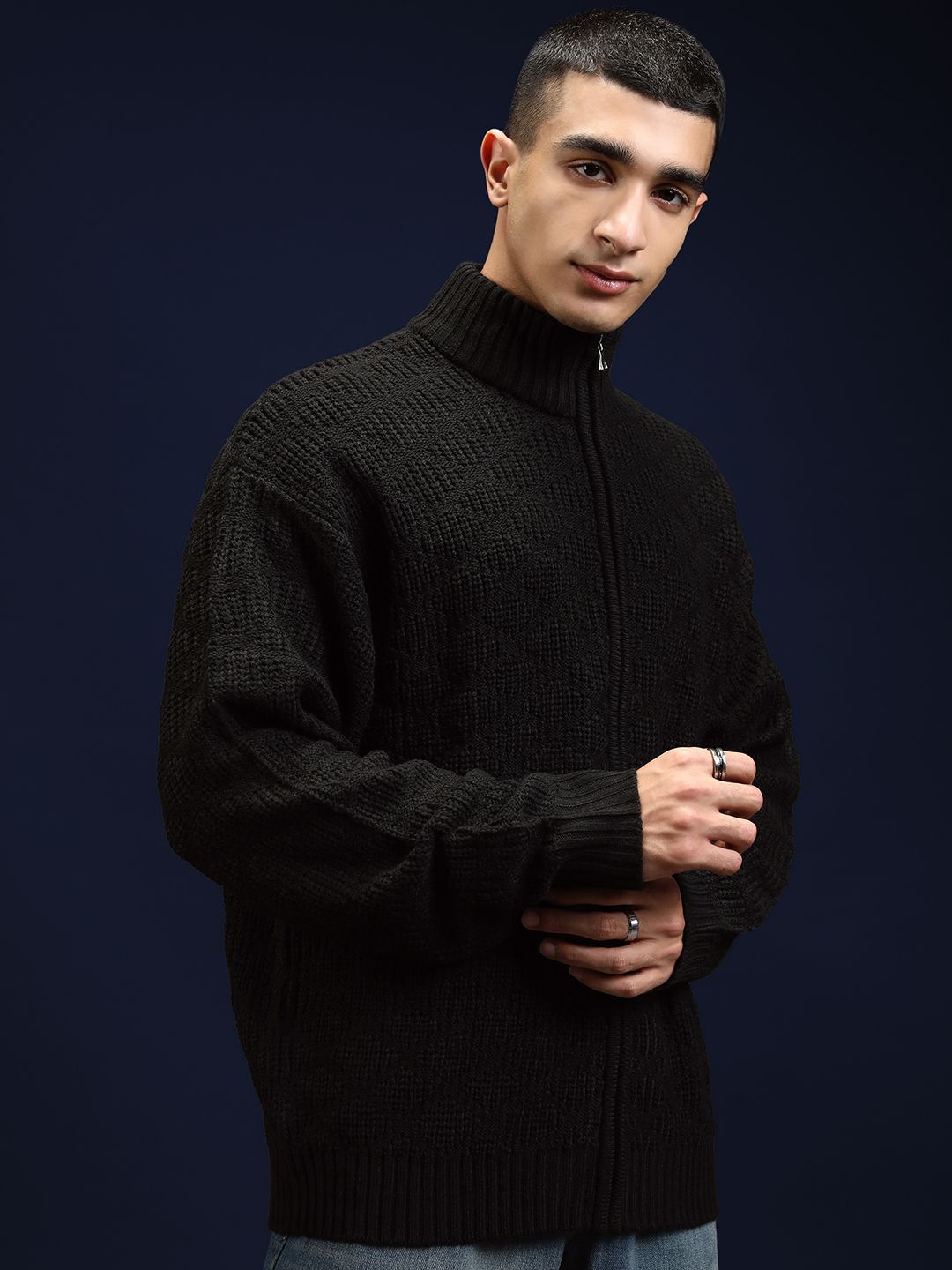 HIGHLANDER Men Cable Knit with Zip Detail Detail