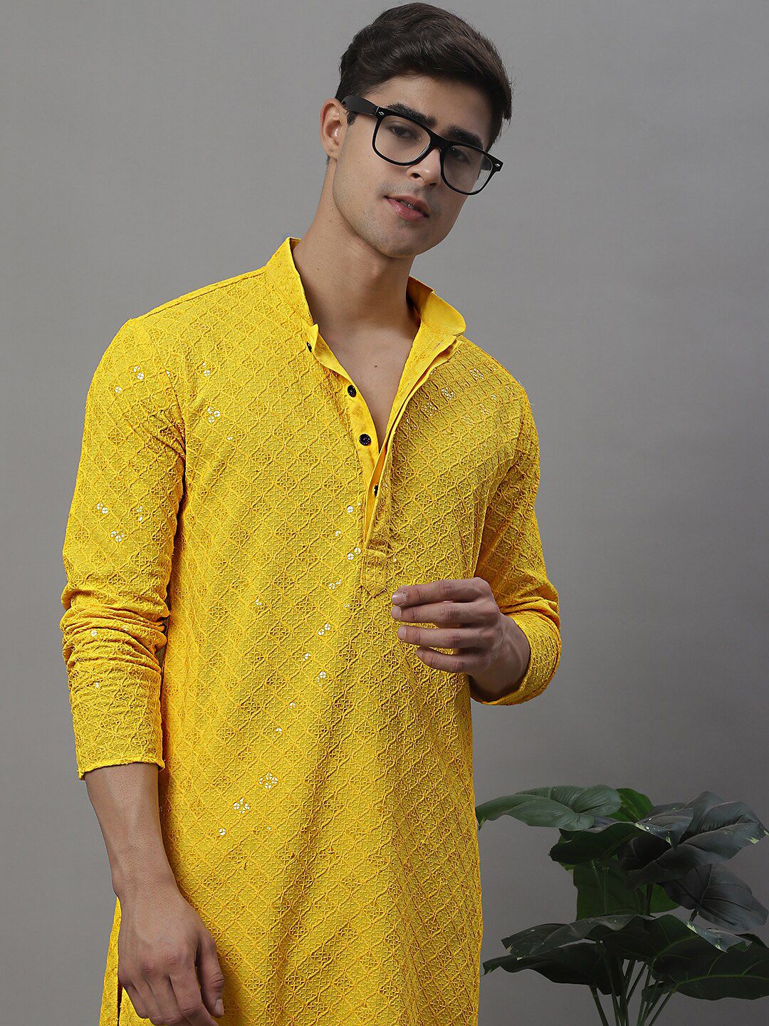 Jompers Geometric Chikankari Embroidered Kurta With Pyjamas
