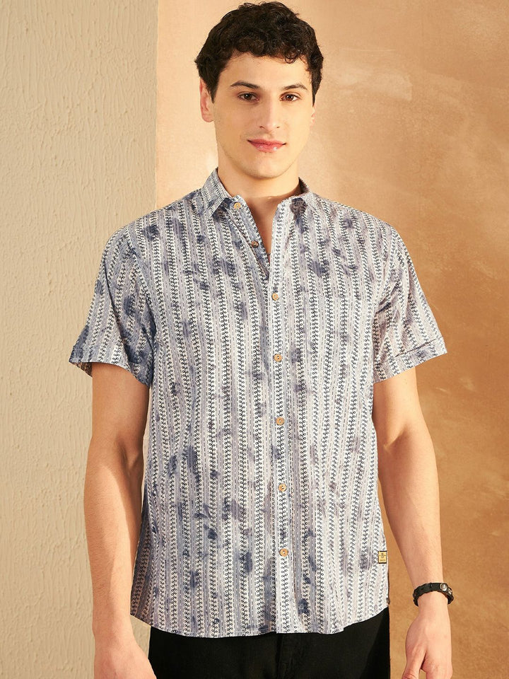 DENNISON Smart Printed Spread Collar Short Sleeves Cotton Lightweight Shirt