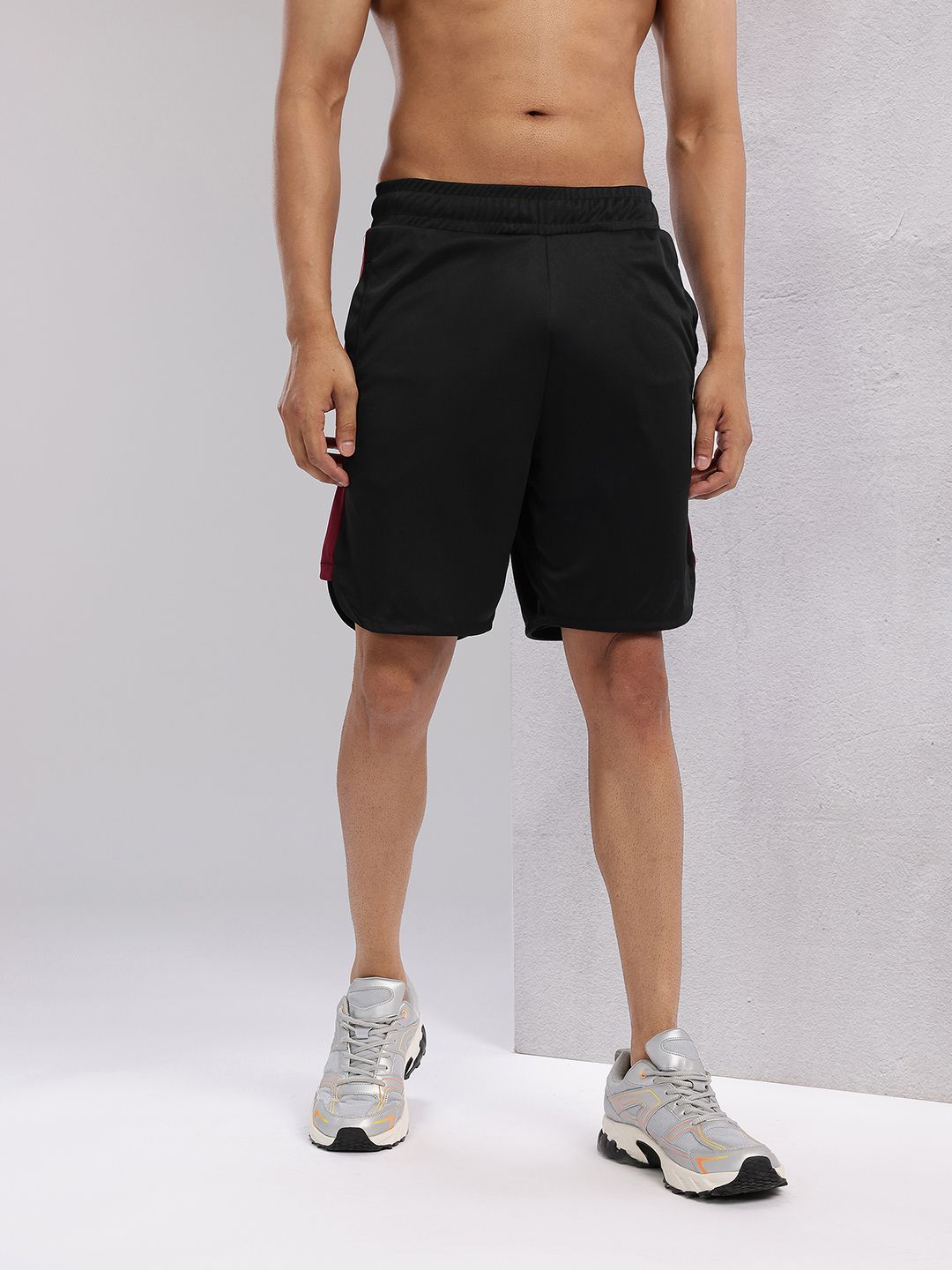 HRX by Hrithik Roshan Men Side Stripe Training Shorts