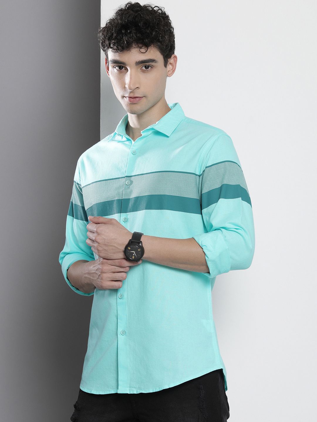 The Indian Garage Co Men Blue Horizontal Stripes Casual Cotton Shirt