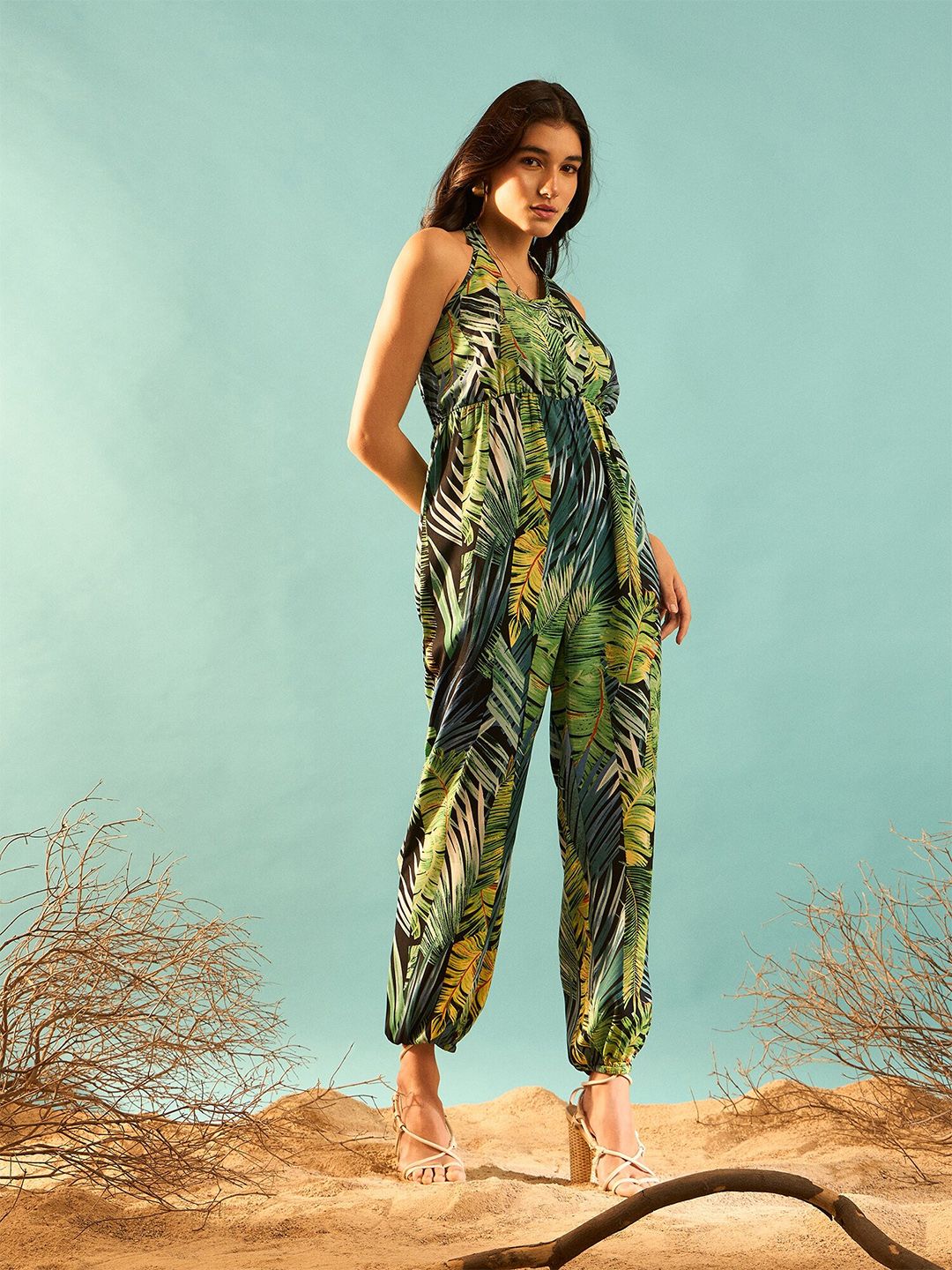Berrylush Tropical Printed Halter Neck Printed Basic Jumpsuit