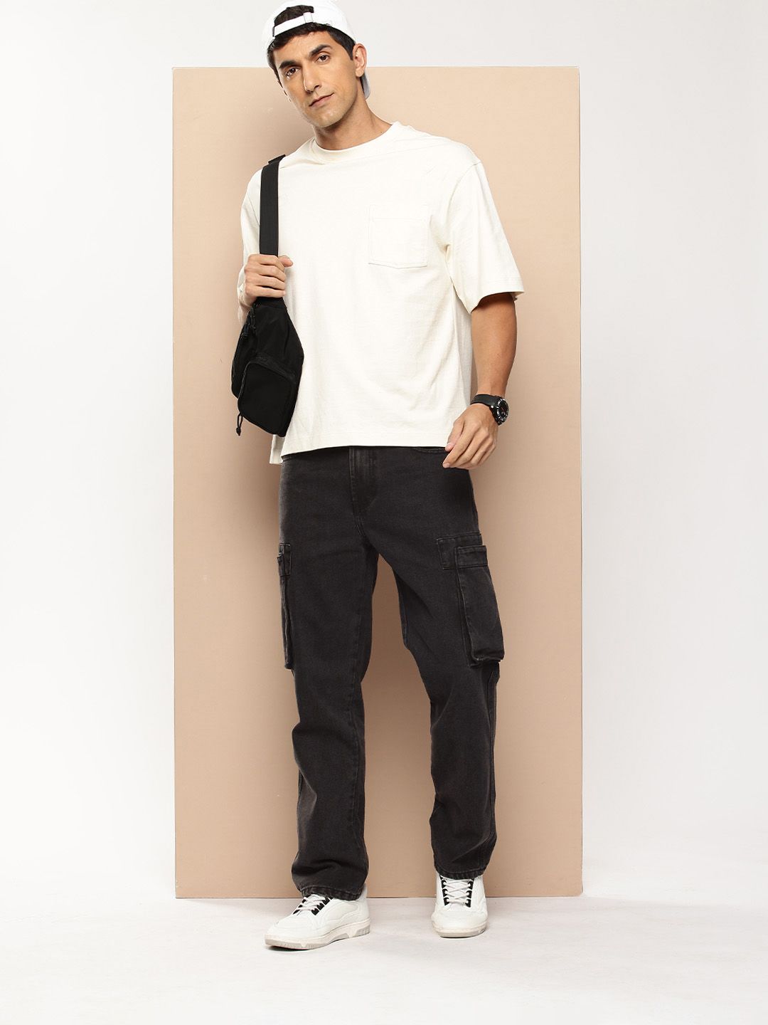 Bene Kleed Men Pure Cotton Straight Fit Cargo Style Jeans
